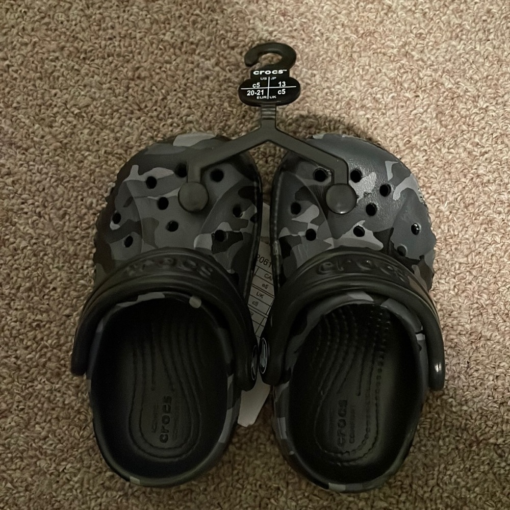 Crocs
